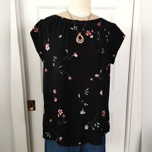Reitmans Black Floral Short-Sleeve Blouse with Pink Accents